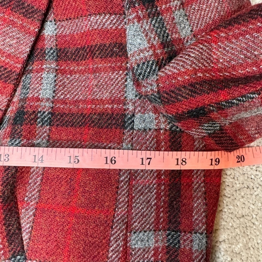 Talbots Wool, Red, Gray and Black Plaid Jacket/Blazer, Sz 10P (80% Wool) - Picture 9 of 11